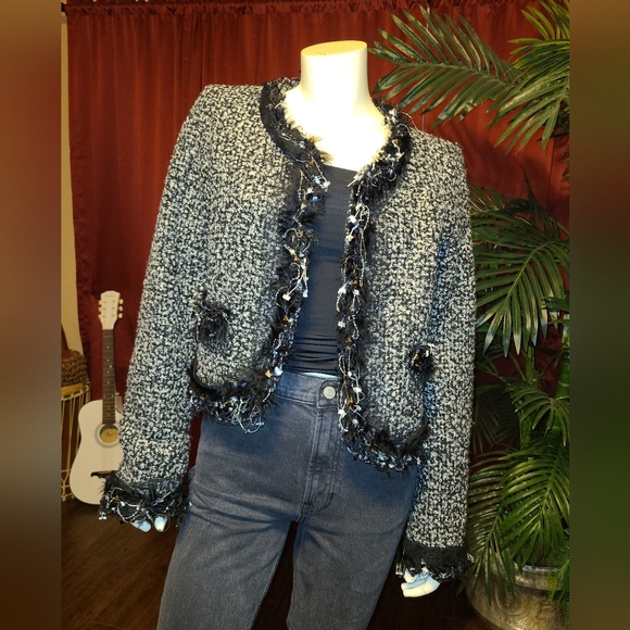 Karen Kane First Frost Cropped Boucle Tweed Jacket Women's Size Medium NWT - Picture 1 of 10
